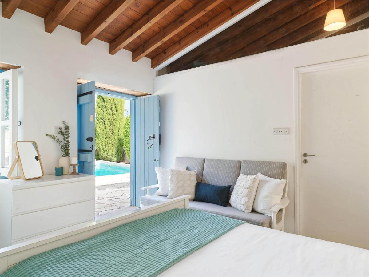 Villa Avgoustis Pachna Eksteriør bilde